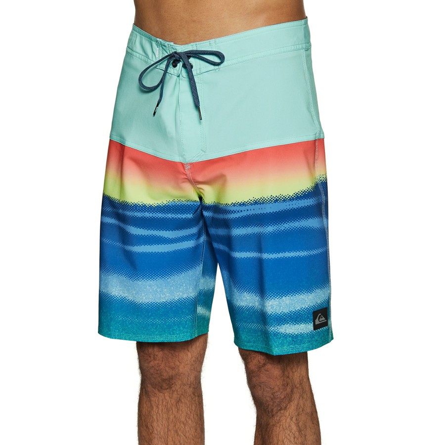 * Diaphanous Quiksilver Surfsilk Panel Boardshorts Hot