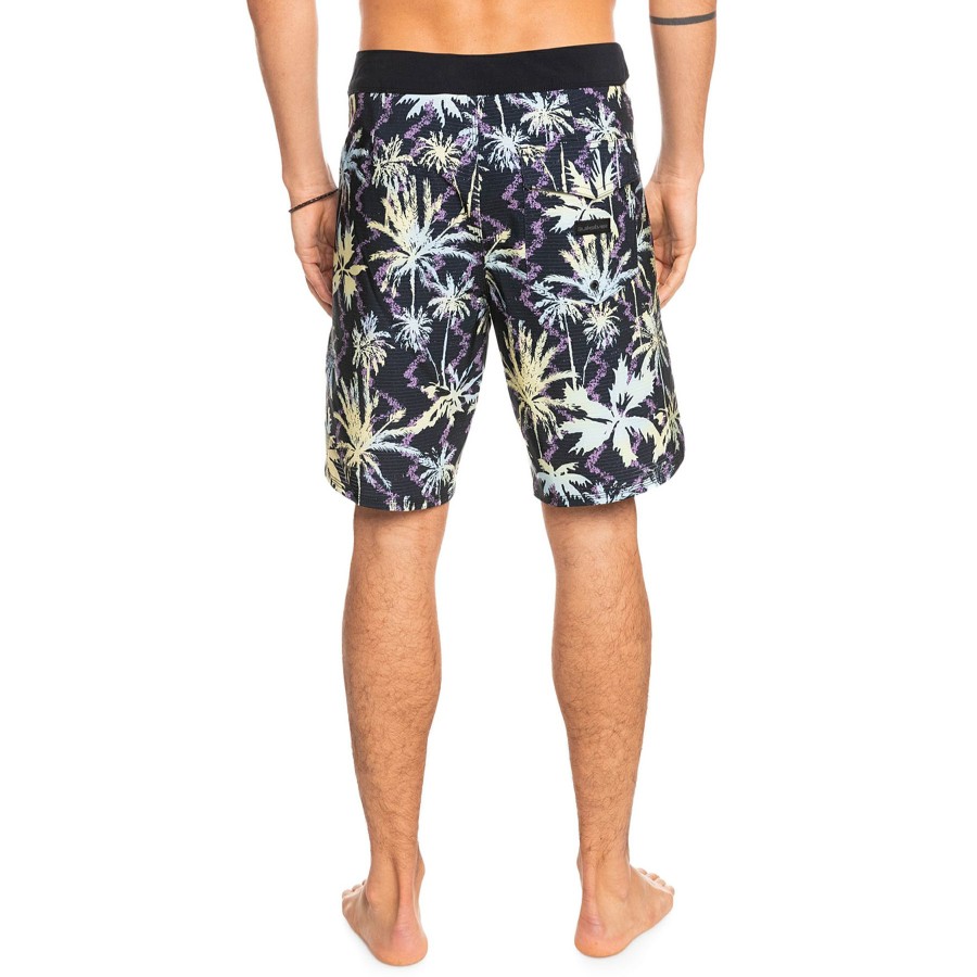 * Diaphanous Quiksilver Highlite Arch Boardshorts New