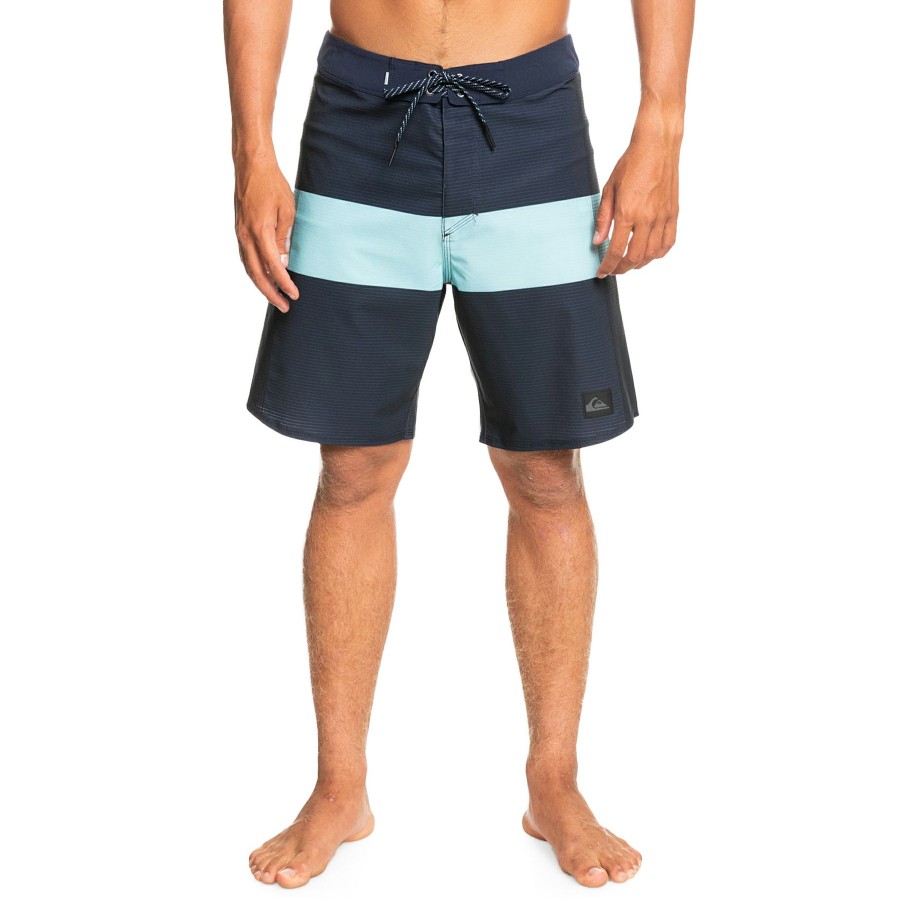 * Diaphanous Quiksilver Highlite Arch Boardshorts Hot