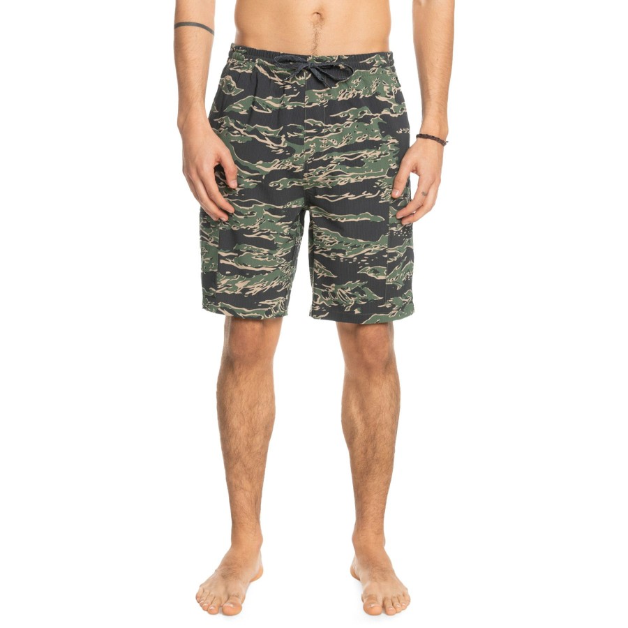 * Authentic Quiksilver Elastic Cargo Active Shorts Clearance