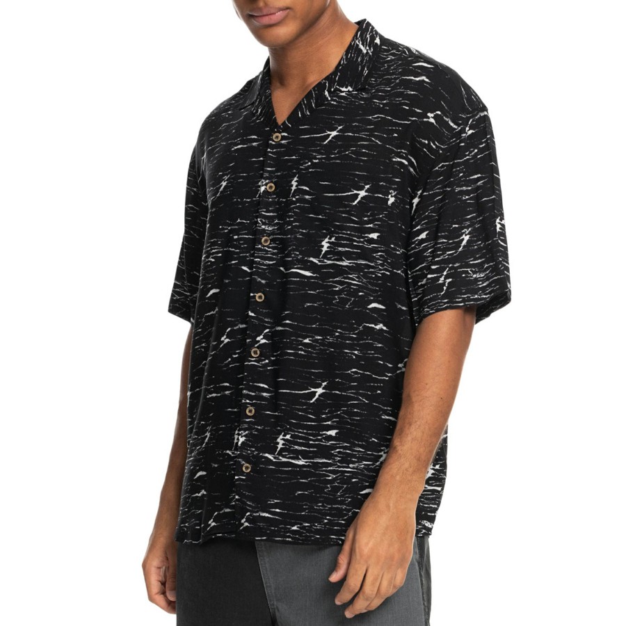 * Hottest Quiksilver Veinscose Short Sleeve Shirt Clearance