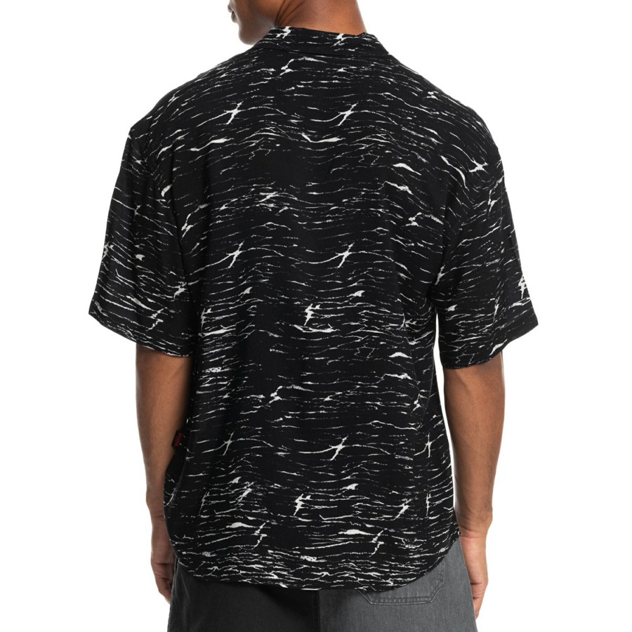 * Hottest Quiksilver Veinscose Short Sleeve Shirt Clearance